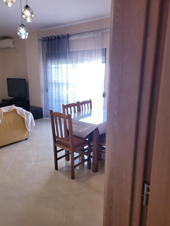 Marina Apartment Saranda Kültér fotó
