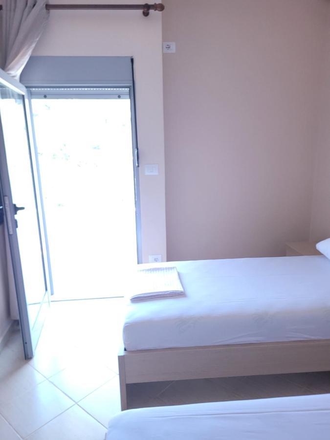 Marina Apartment Saranda Kültér fotó